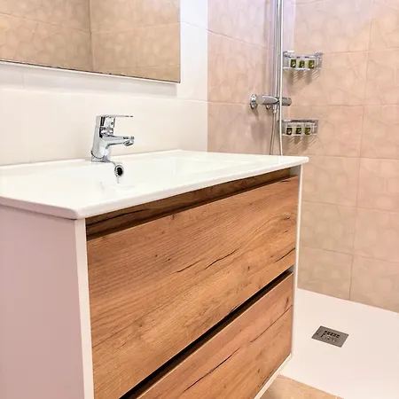 Estudio En Paraiso Royal أرونا